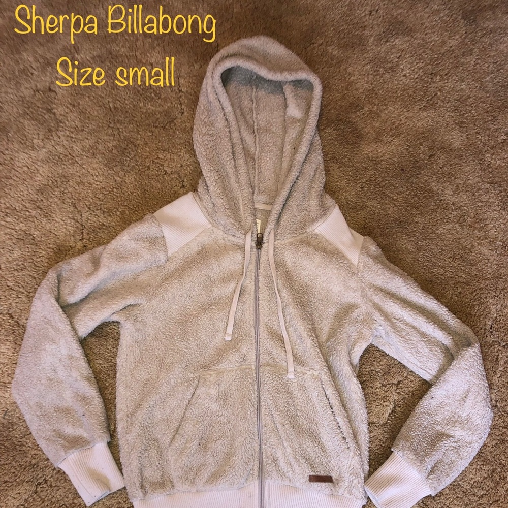 Women’s billabong Sherpa jacket size small